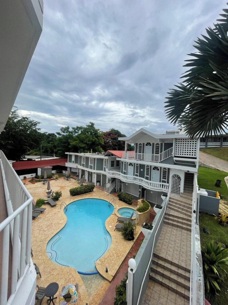 The Village Inn Hotel image