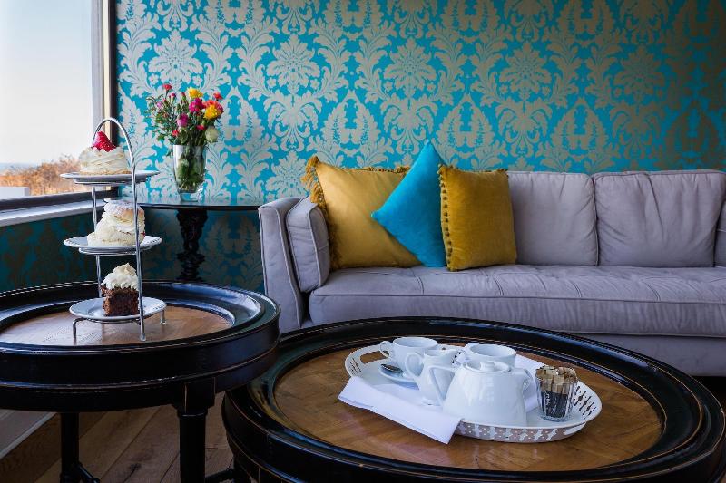 Bayswell Park Hotel image