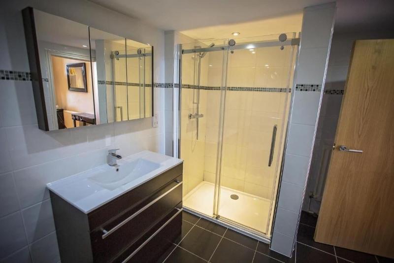 Bayswell Park Hotel image