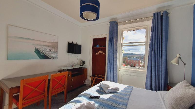 Bayswell Park Hotel image