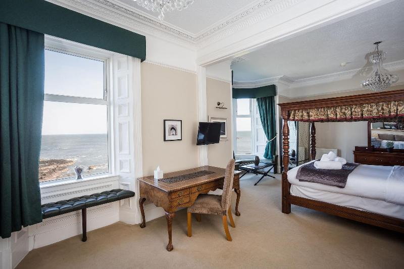 Bayswell Park Hotel image