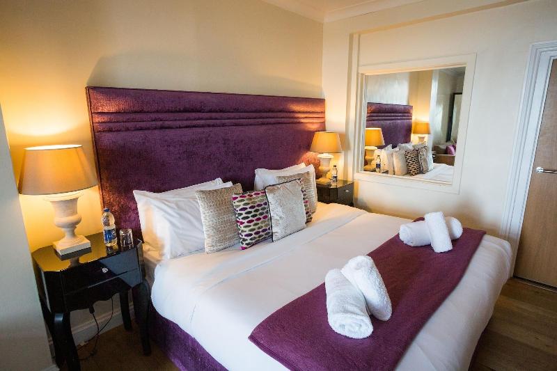 Bayswell Park Hotel image