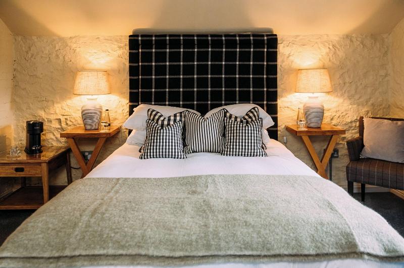Assherton Arms image