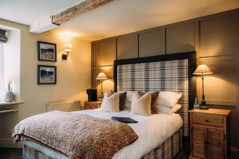 Assherton Arms image