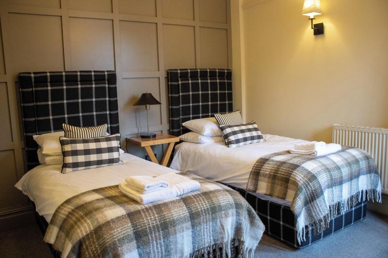 Assherton Arms image