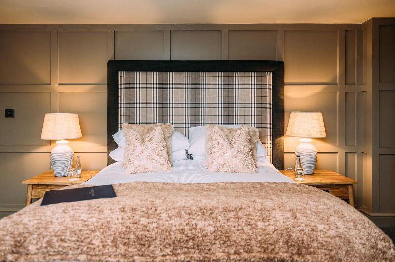 Assherton Arms image