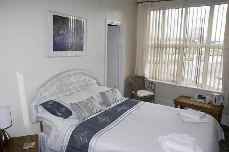 Fourways Guest House image