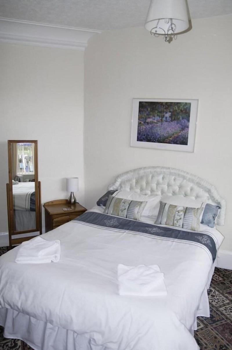 Fourways Guest House image
