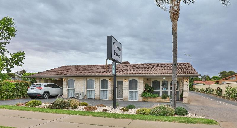Vineland Motel