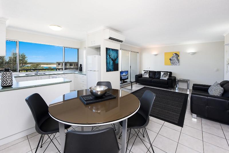 Joanne Apartments image