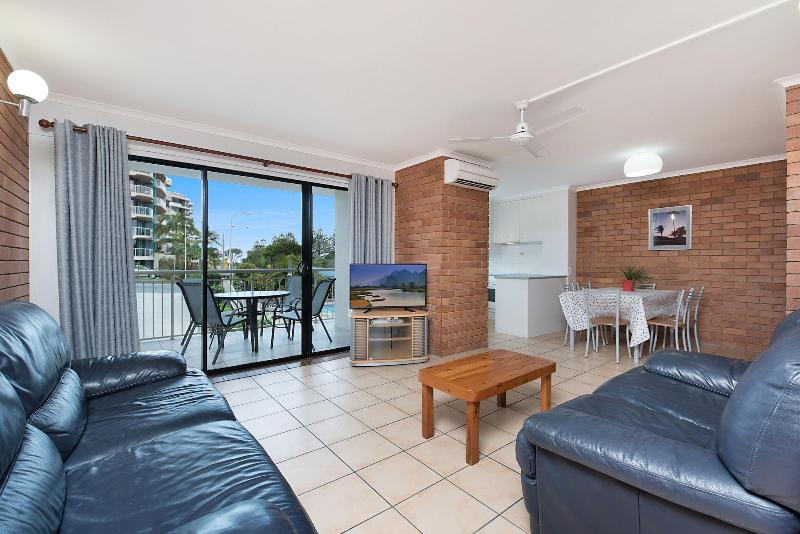 Joanne Apartments image