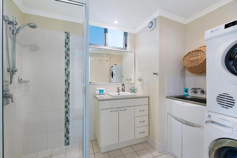 Joanne Apartments image