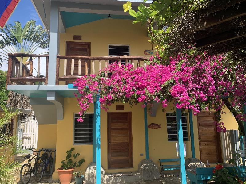 All Seasons Guest House image