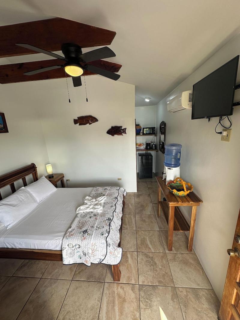 All Seasons Guest House image