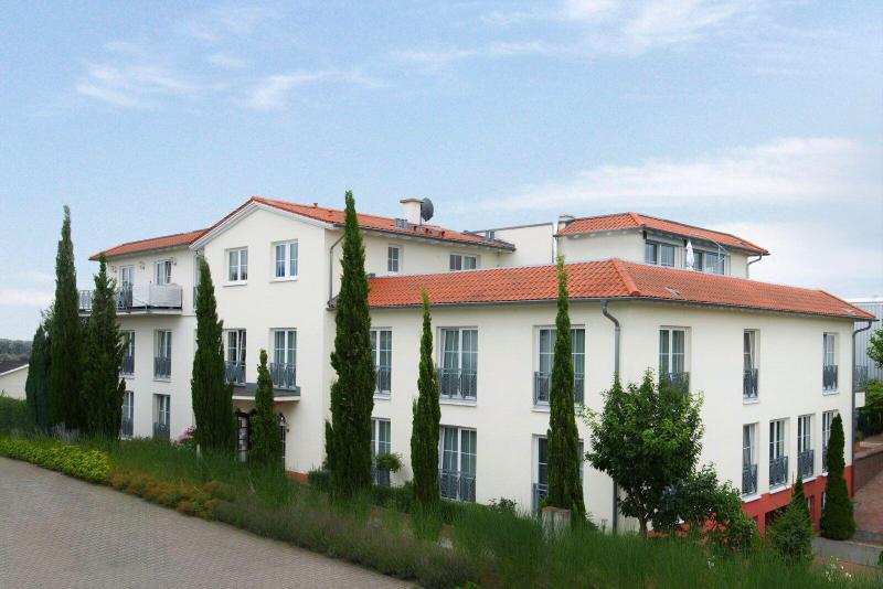 Hotel Zielonka image