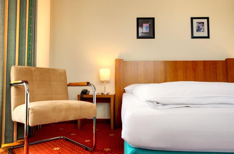 Hotel Zielonka image