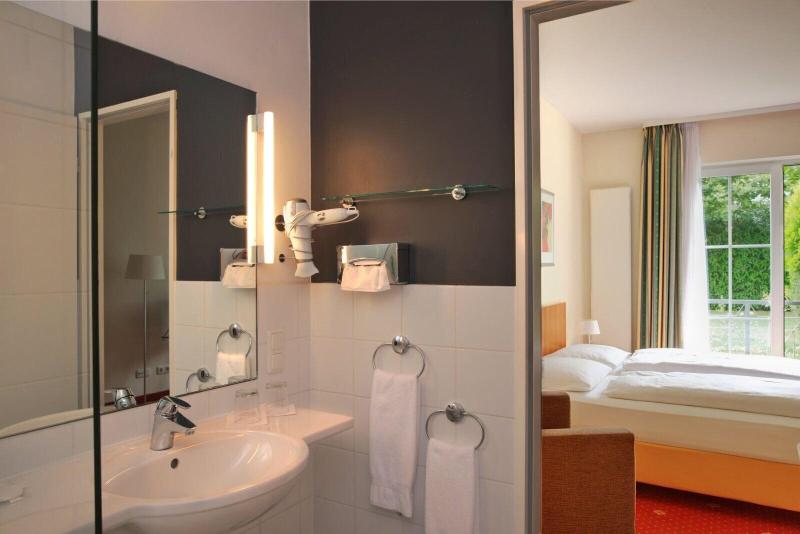 Hotel Zielonka image