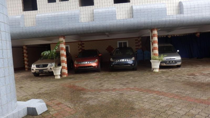 Afrique Hotel Douala Airport image