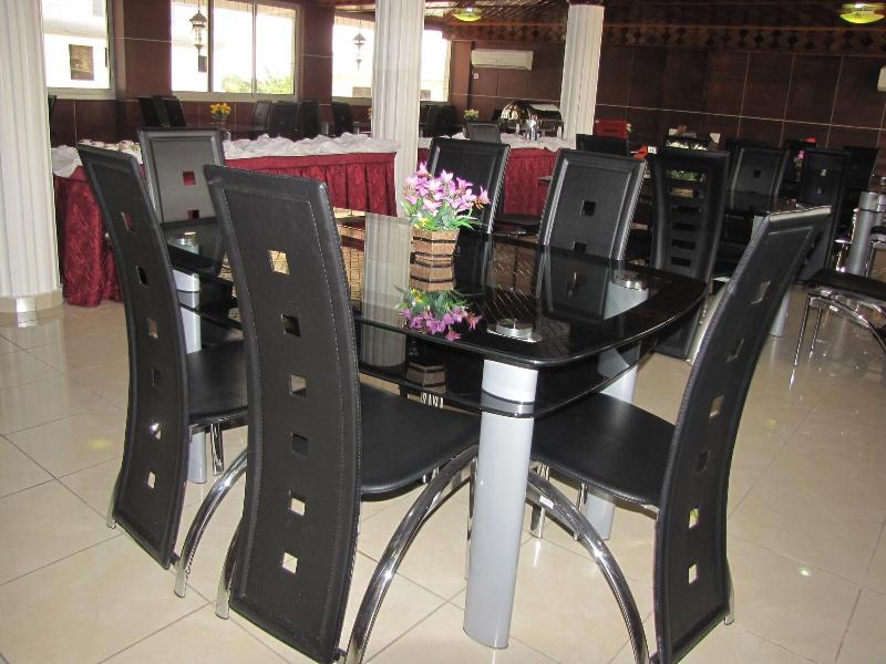 Afrique Hotel Douala Airport image