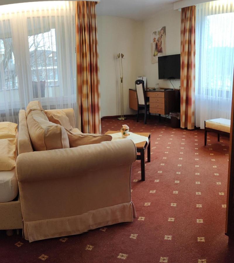 Bad Pyrmonter Hof image