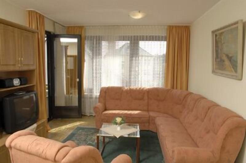 Bad Pyrmonter Hof image