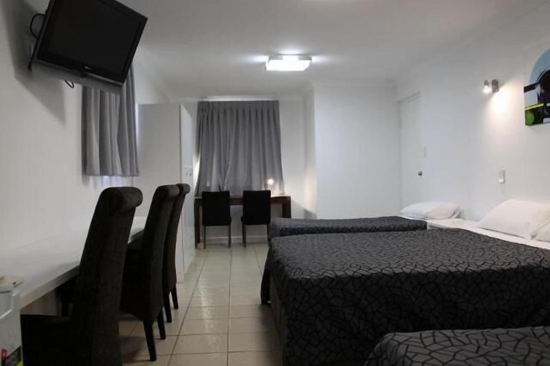 Park View Motel image