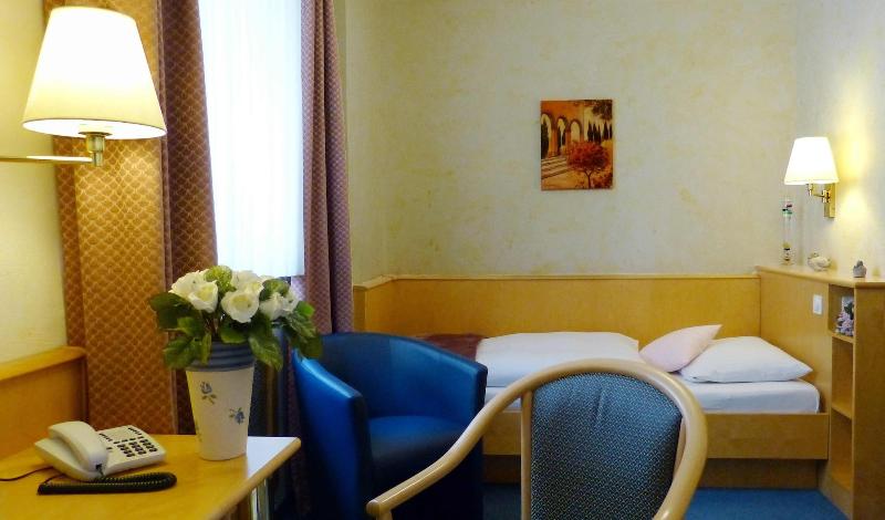 Hotel Wurms image