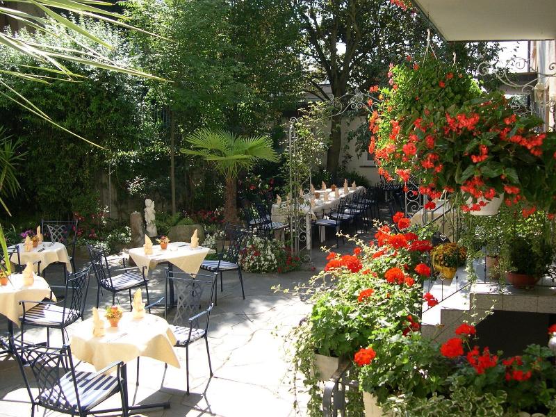 Hotel Anika image
