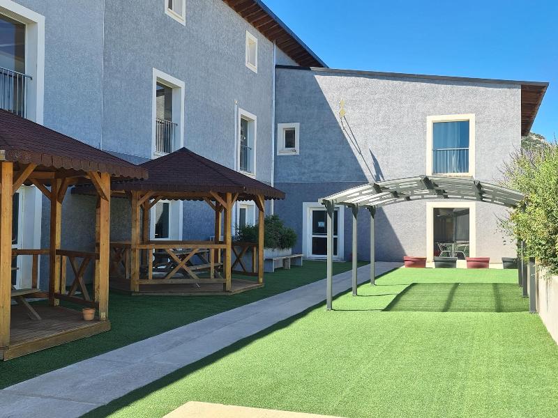 Park Suites Village Gorges De L Ha Rault Ca Vennes image