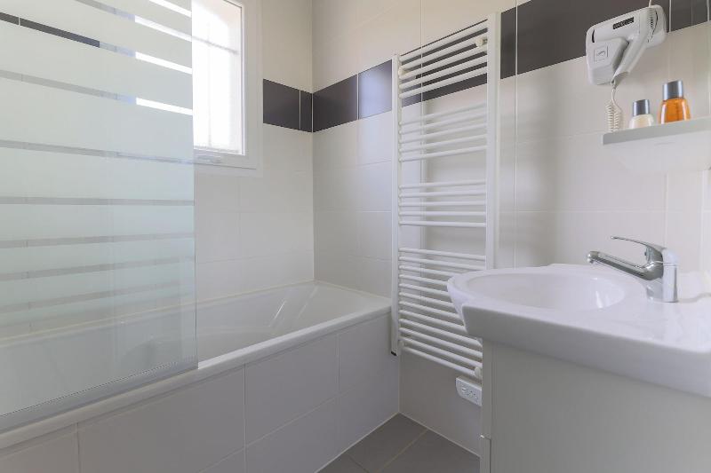 Park Suites Village Gorges De L Ha Rault Ca Vennes image