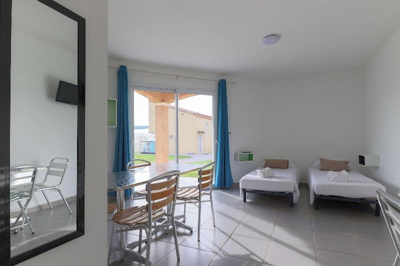 Park Suites Village Gorges De L Ha Rault Ca Vennes image