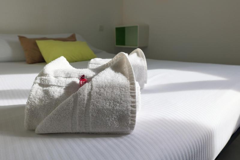 Park Suites Village Gorges De L Ha Rault Ca Vennes image