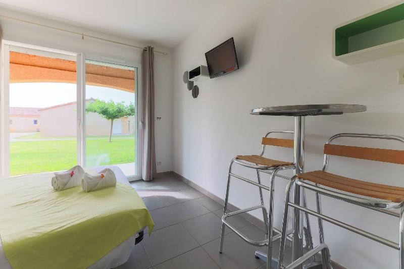 Park Suites Village Gorges De L Ha Rault Ca Vennes image