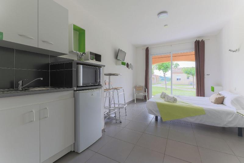 Park Suites Village Gorges De L Ha Rault Ca Vennes image