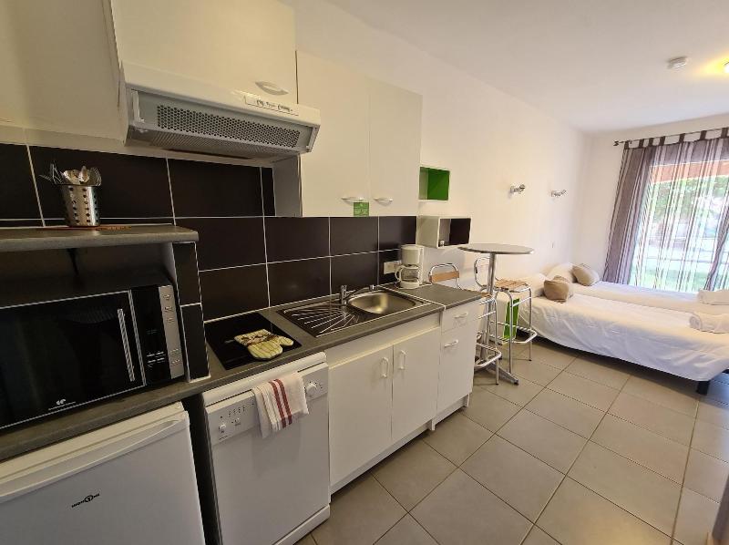 Park Suites Village Gorges De L Ha Rault Ca Vennes image