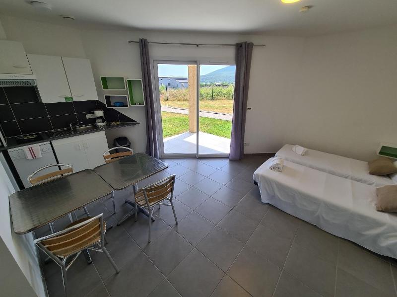 Park Suites Village Gorges De L Ha Rault Ca Vennes image