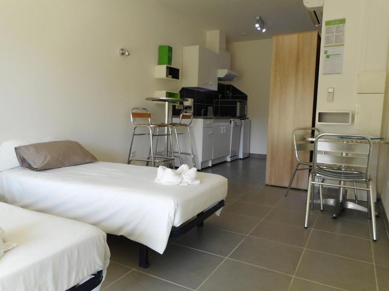 Park Suites Village Gorges De L Ha Rault Ca Vennes image