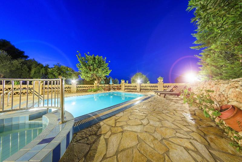 Parys Villas image