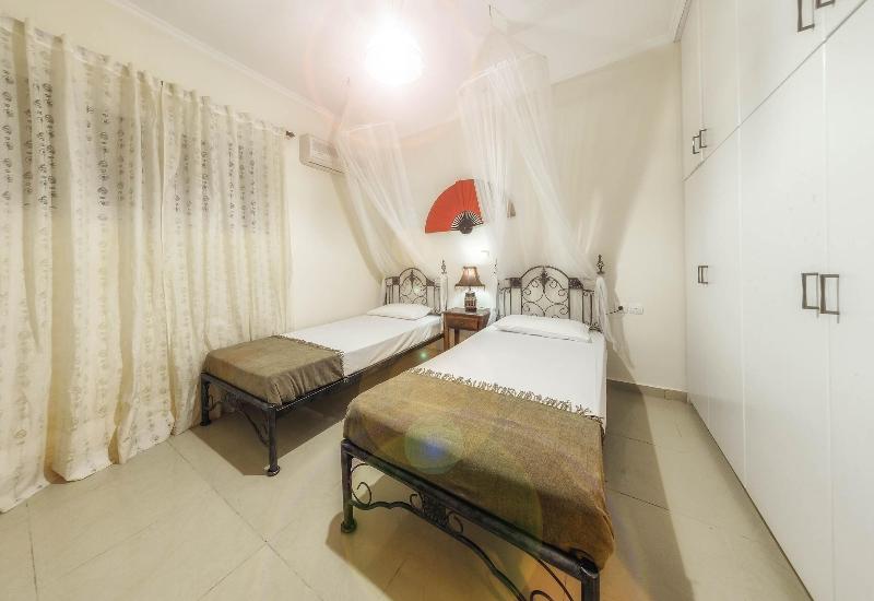 Parys Villas image