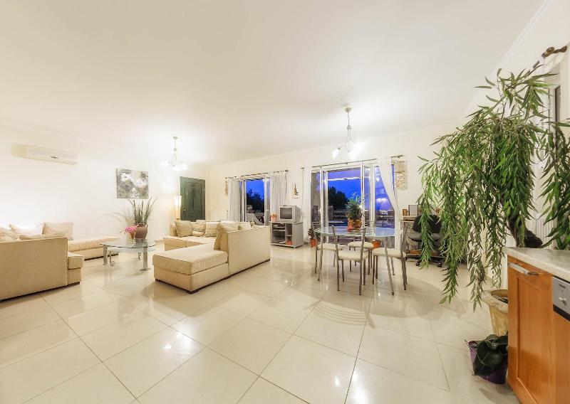 Parys Villas image