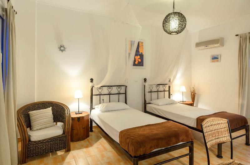 Parys Villas image
