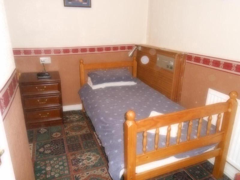 Dinorben Arms Hotel image