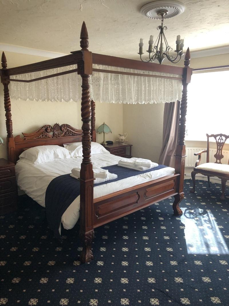 Dinorben Arms Hotel image