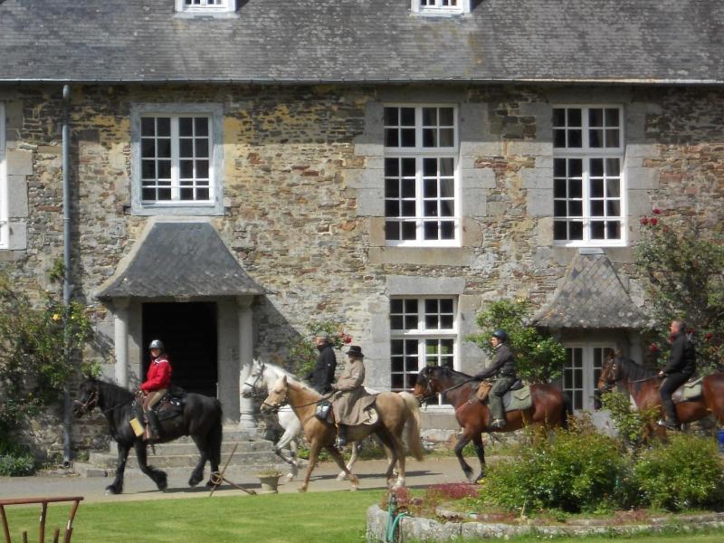 Le Logis D Equilly image