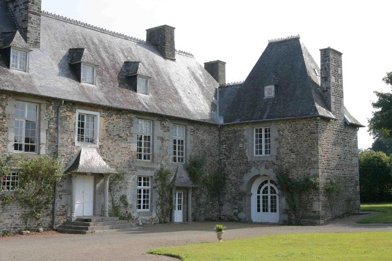 Le Logis D Equilly image