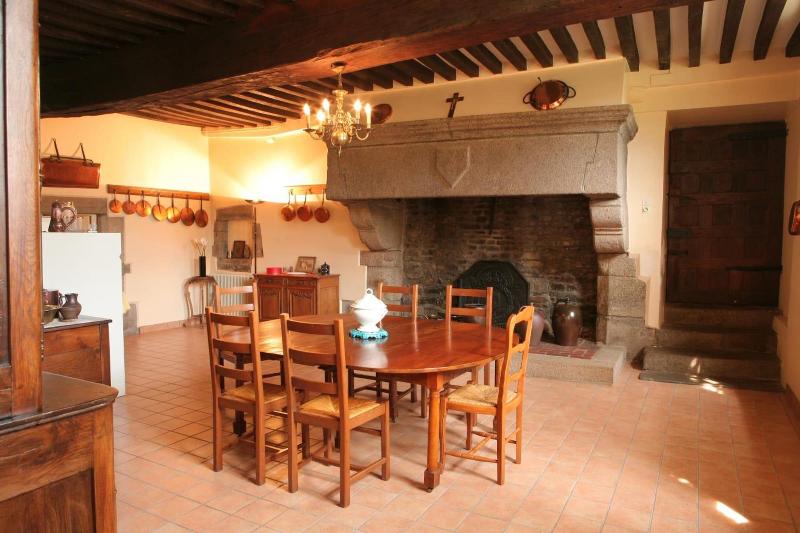 Le Logis D Equilly image