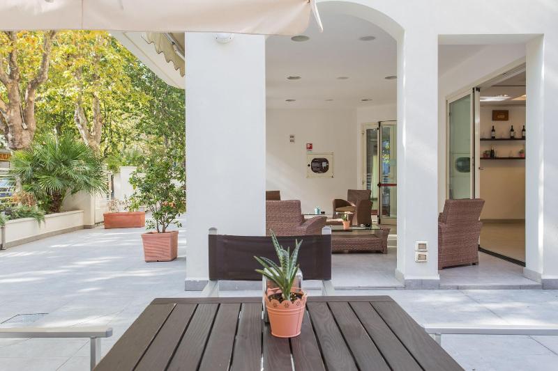 Wally Residence image