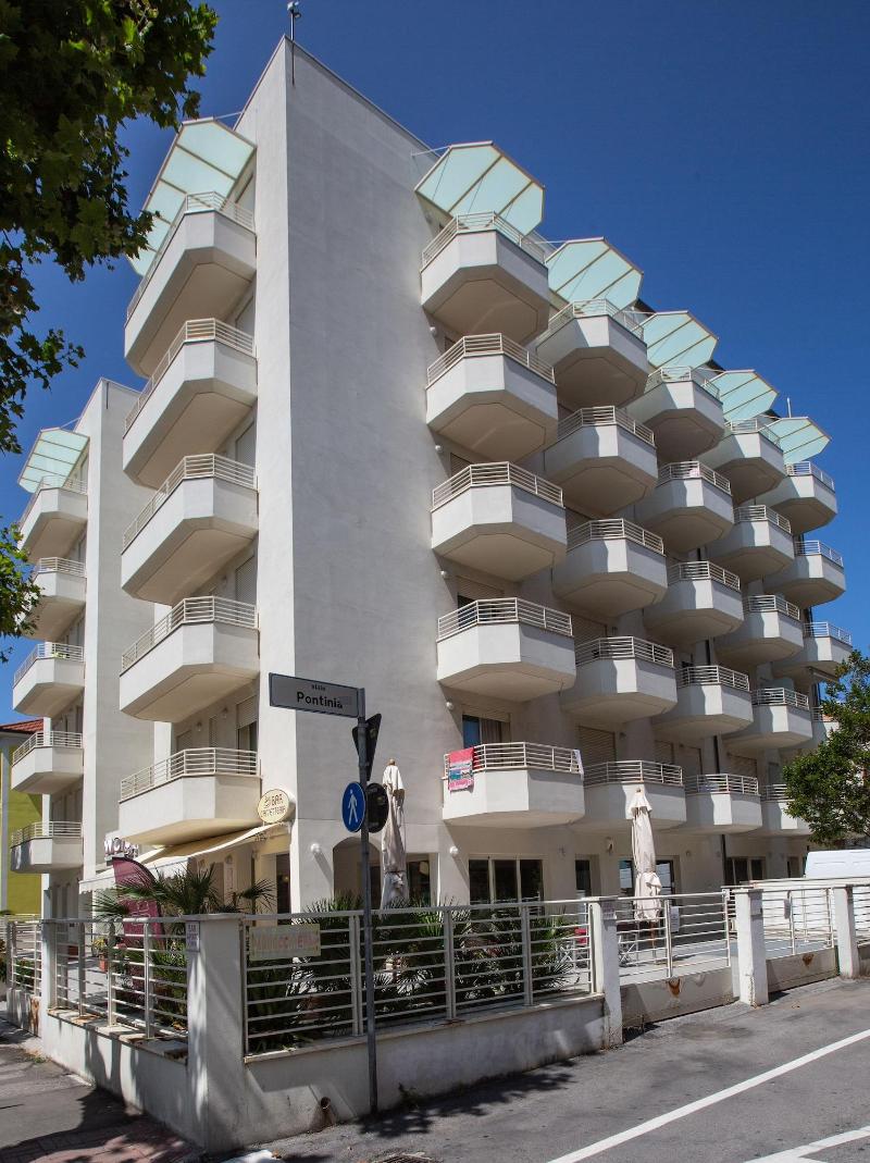 Wally Residence image