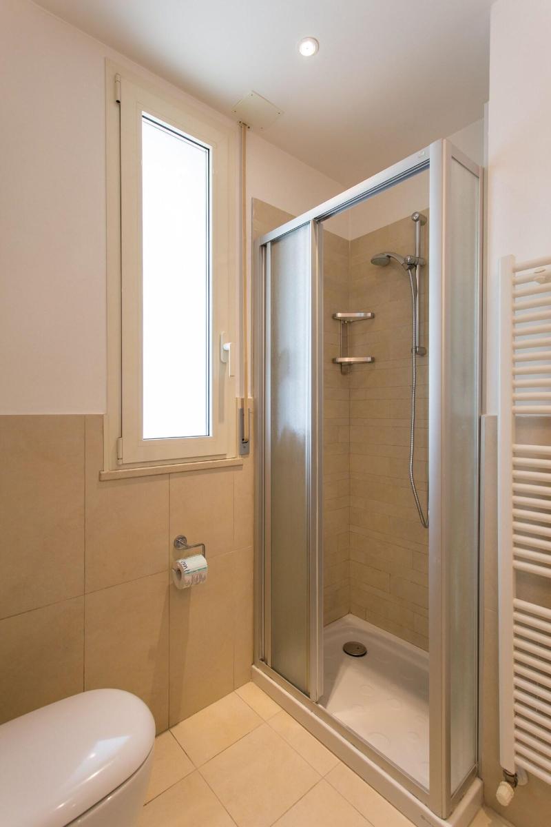 Wally Residence image