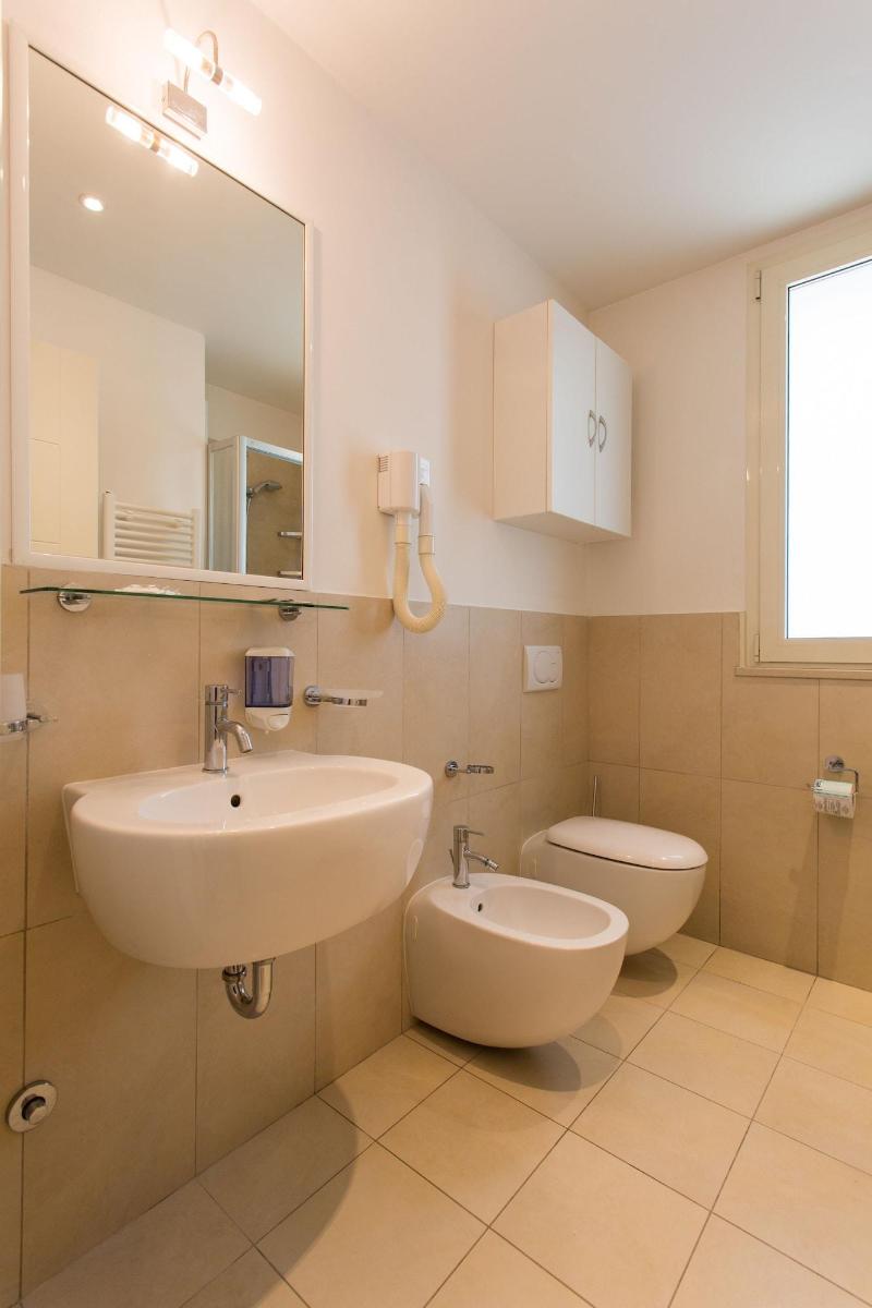 Wally Residence image